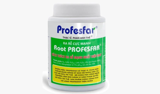 Root PROFESFAR 100g có chứa 9,9% Humic, 0,15% Auxin, 0,17% Nitrophenol